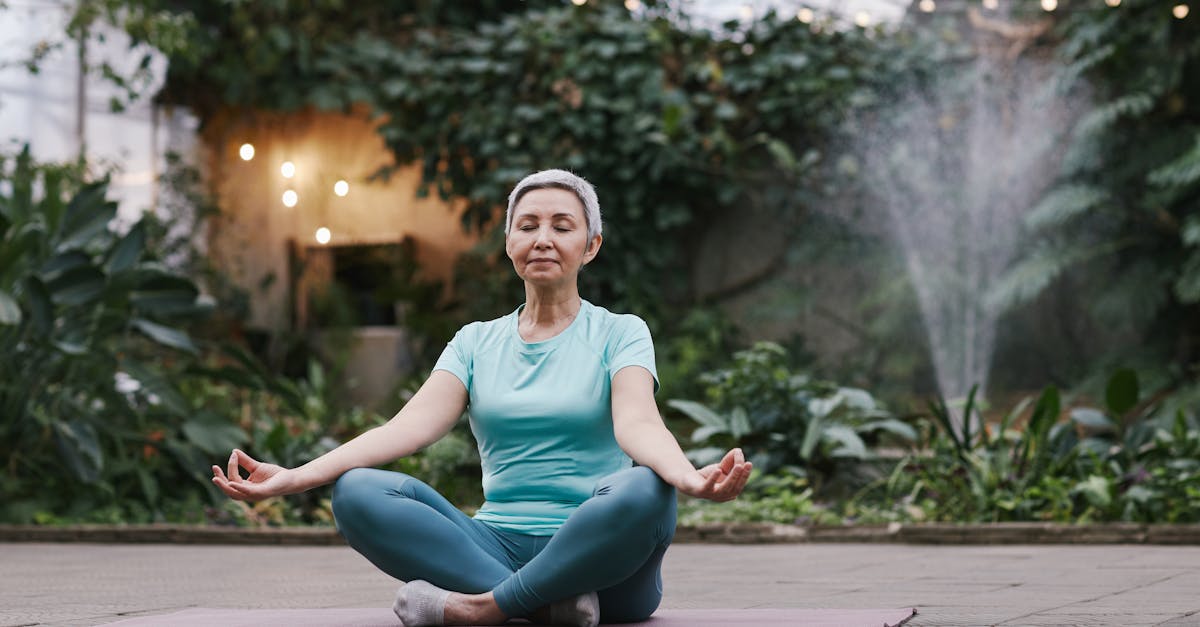 descubre la importancia de la postura en nuestra vida diaria. aprende cómo una buena alineación corporal puede mejorar tu salud, aumentar tu energía y prevenir lesiones. ¡adopta hábitos saludables hoy!
