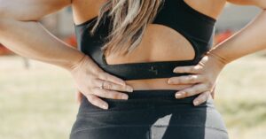 descubre cómo aliviar el dolor de espalda con consejos efectivos y soluciones naturales. mejora tu calidad de vida y reduce el malestar con nuestras recomendaciones especializadas.