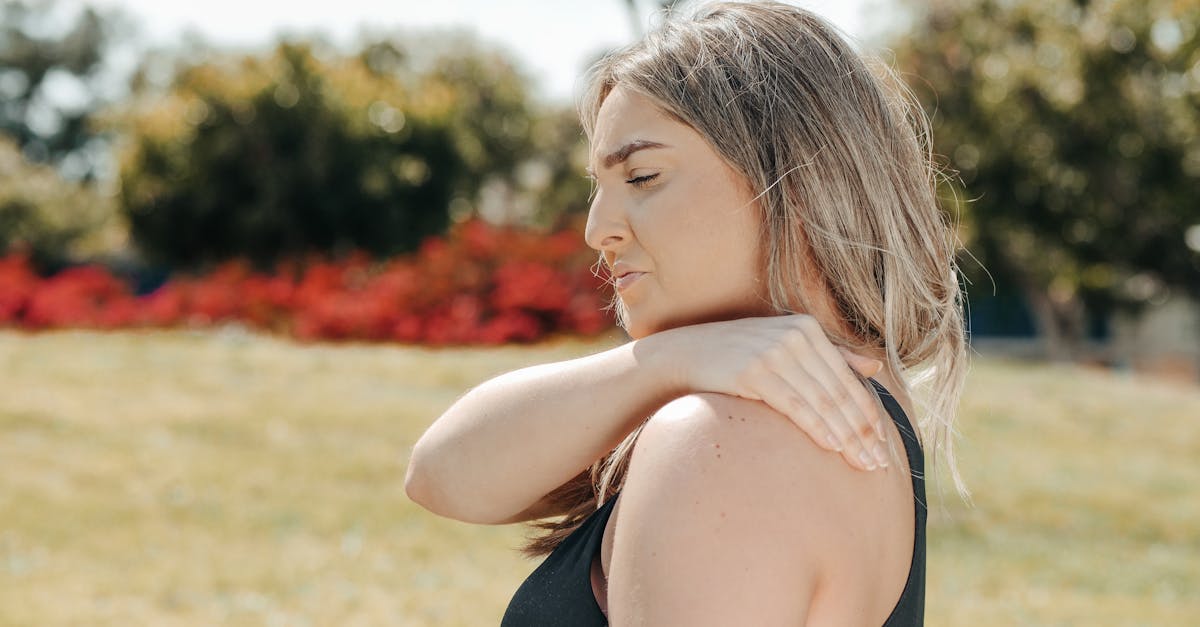 descubre las causas y soluciones para el dolor de espalda. aprende a prevenirlo y a mantener una buena salud lumbar con nuestros consejos y tratamientos eficaces.