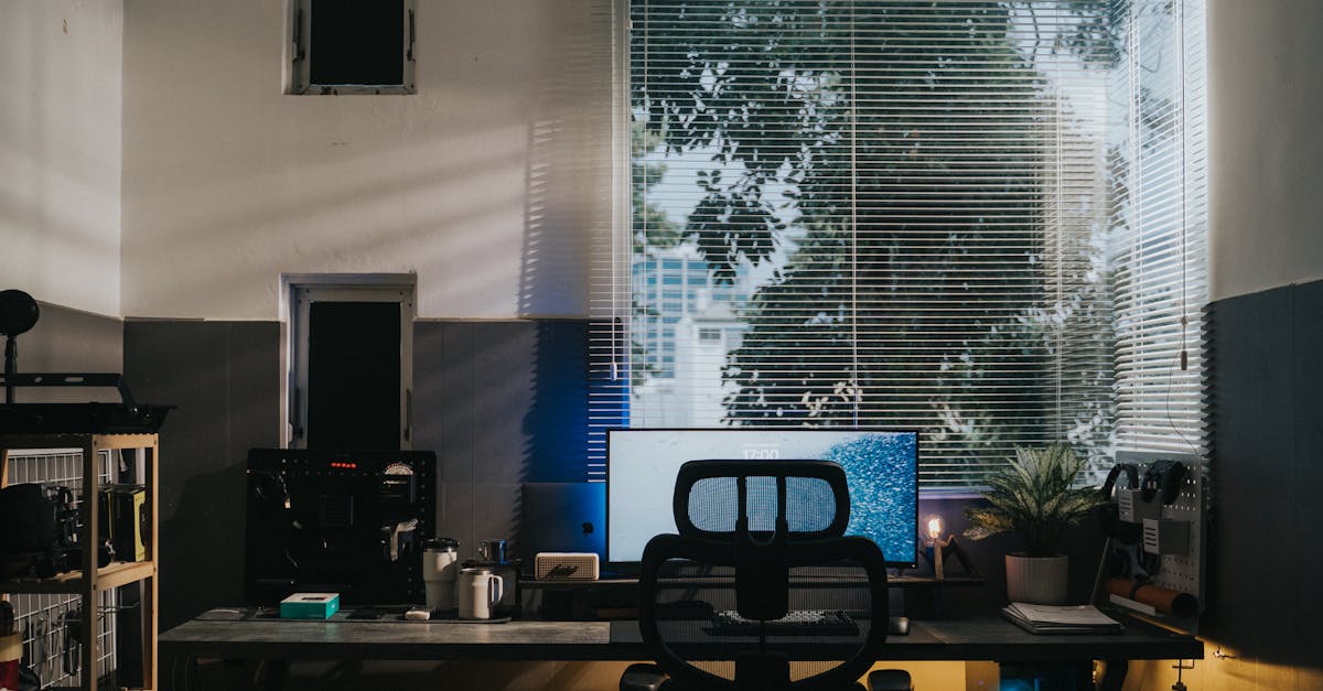 descubre la ergonomía: la ciencia que mejora el bienestar y la productividad en el trabajo. aprende cómo adaptar tu entorno para maximizar la comodidad y la eficiencia.