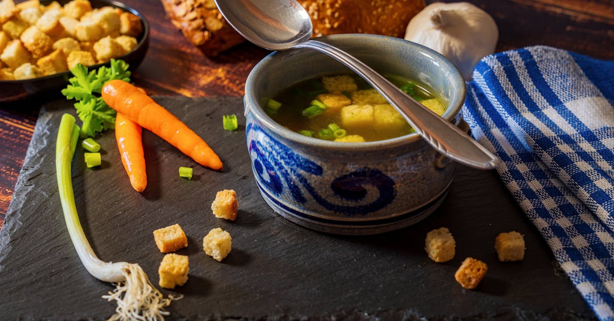 descubre los mejores remedios caseros para mejorar tu salud y bienestar. aprende a utilizar ingredientes naturales que tienes en casa para aliviar diversos síntomas y promover un estilo de vida saludable.