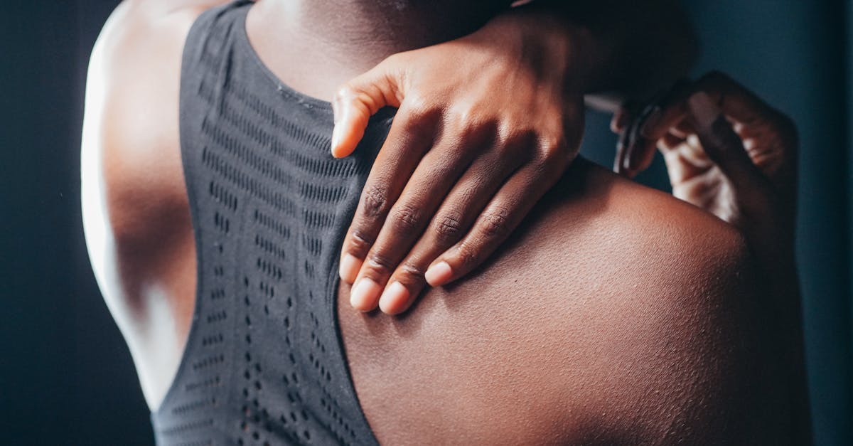 descubre métodos efectivos para aliviar el dolor lumbar. aprende sobre ejercicios, tratamientos y consejos para mejorar tu bienestar y calidad de vida.