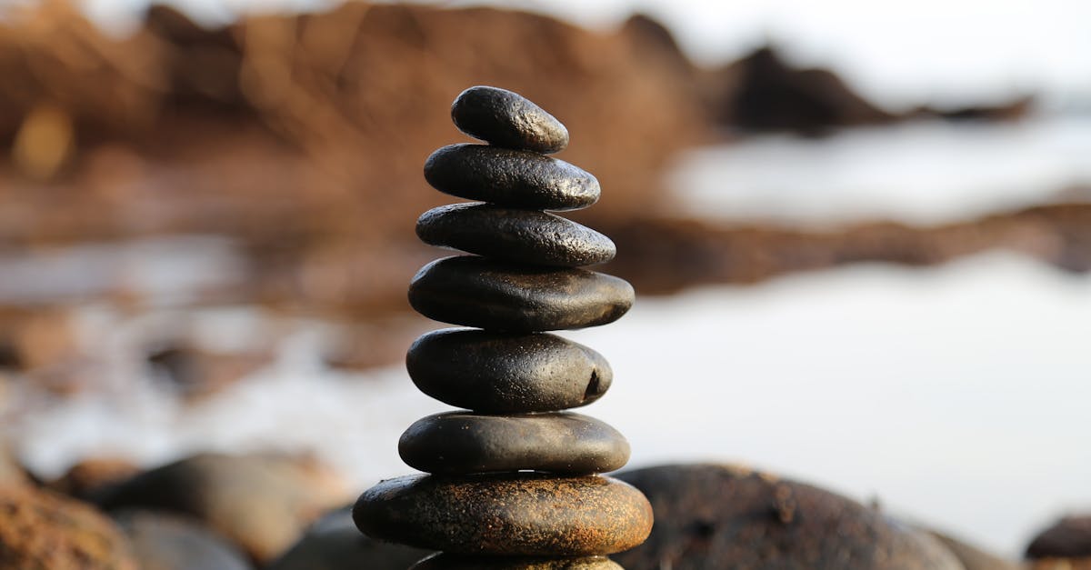 descubre el poder de la meditación: una práctica transformadora que te ayuda a encontrar la paz interior, reducir el estrés y mejorar tu bienestar emocional. únete a nosotros para explorar diversas técnicas de meditación y profundizar en tu viaje hacia la autoexploración y la serenidad.