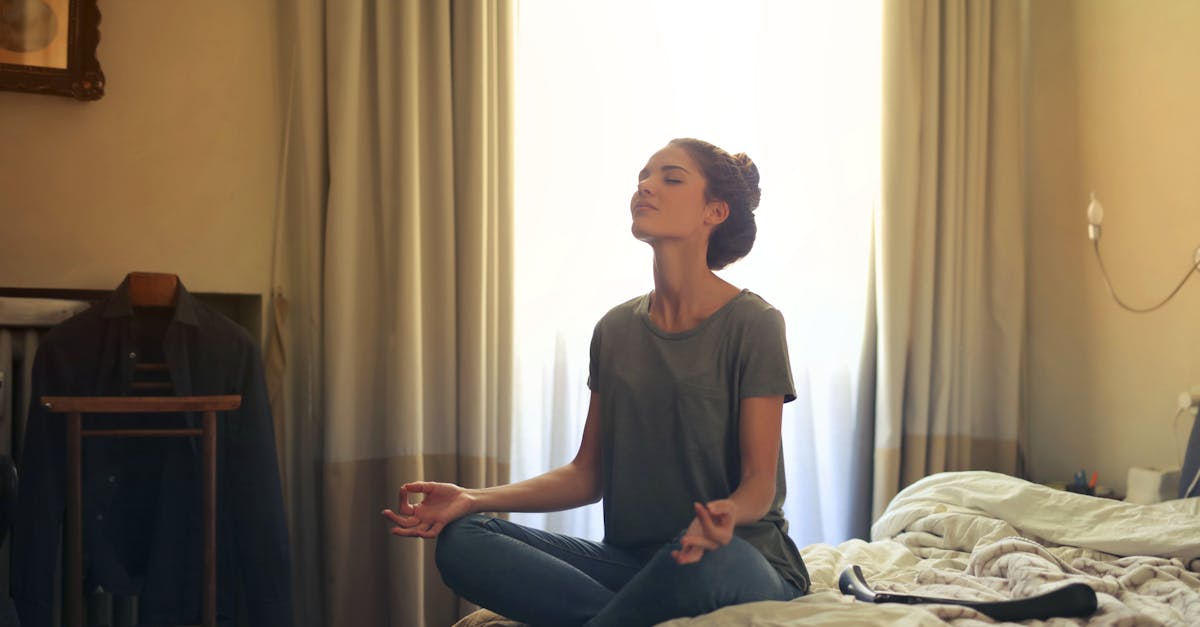 descubre el poder de la meditación y cómo puede transformar tu vida. únete a nosotros para aprender técnicas efectivas que te ayudarán a reducir el estrés, mejorar tu concentración y alcanzar un estado de paz interior.