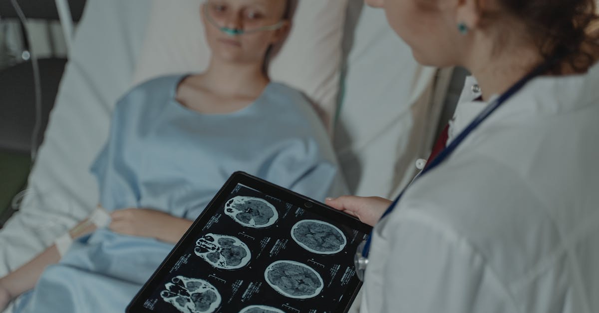 la enfermedad de menière es un trastorno del oído interno que causa episodios de vértigo, pérdida de audición y tinnitus. descubre sus síntomas, causas y tratamientos para mejorar tu calidad de vida.