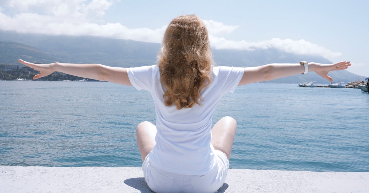 descubre causas, síntomas y tratamientos para el dolor de espalda. aprende cómo aliviar tu malestar y prevenir futuras molestias con consejos y ejercicios efectivos.