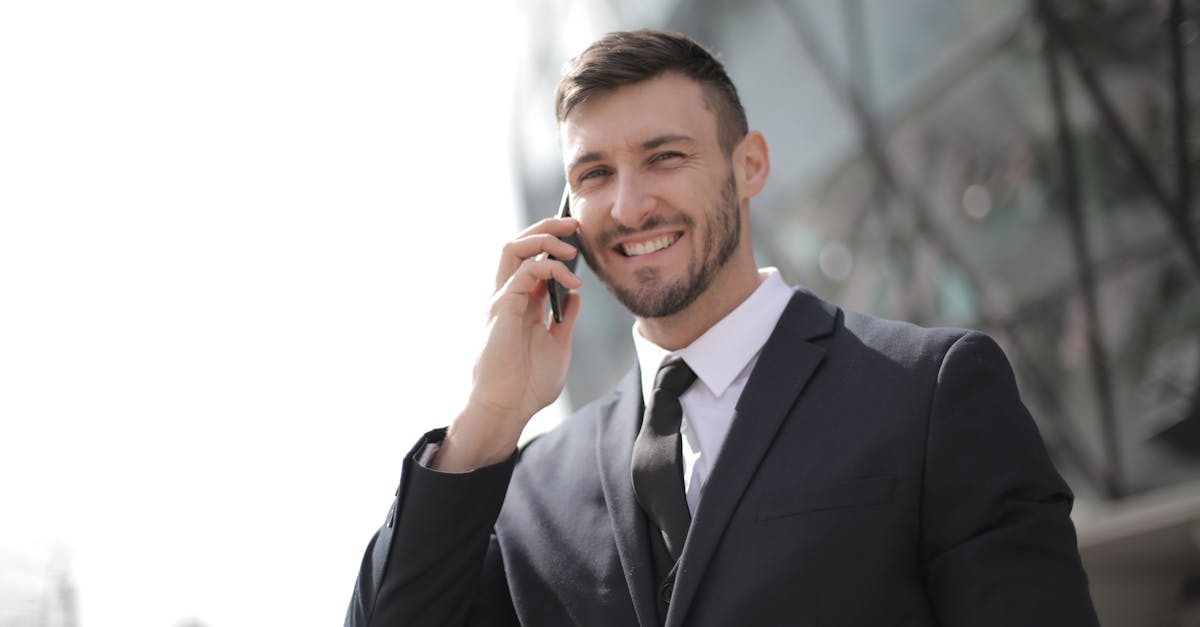 descubre cómo construir y fortalecer tu confianza personal. aprende técnicas efectivas para mejorar tu autoestima y enfrentar los desafíos de la vida con seguridad y determinación.