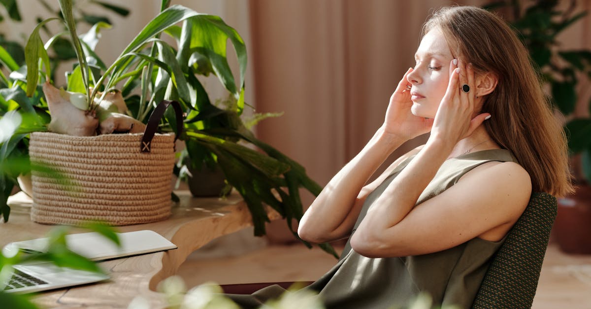 descubre cómo aliviar los dolores de cabeza con consejos prácticos, remedios naturales y técnicas de relajación. aumenta tu bienestar y mejora tu calidad de vida.