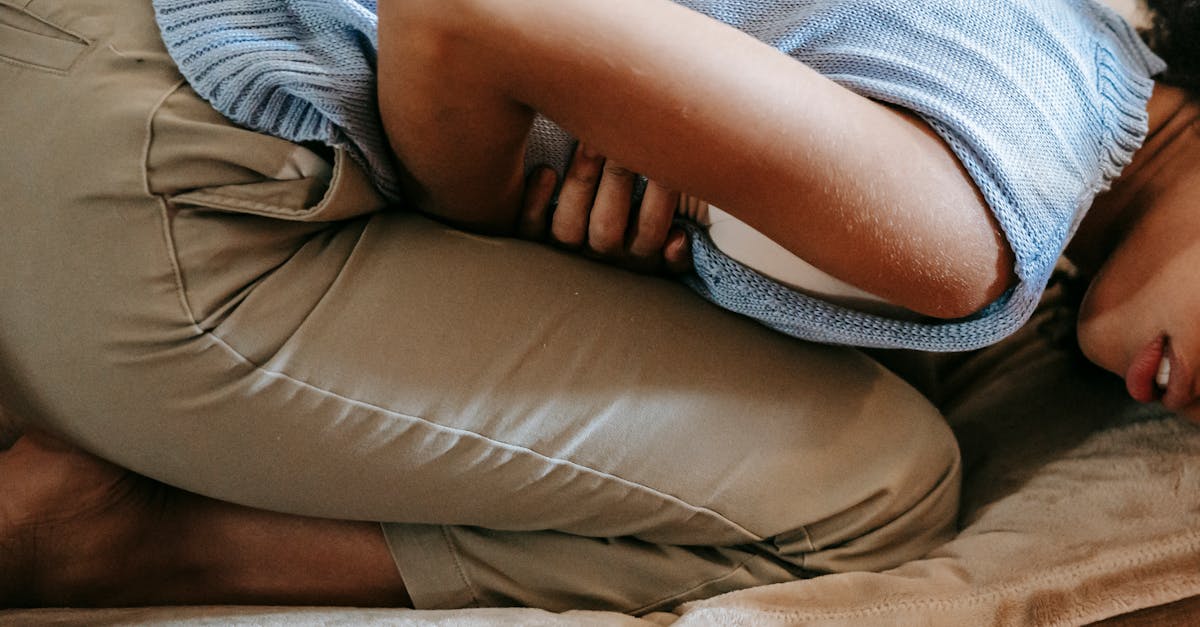 descubre métodos efectivos para aliviar la tensión muscular y mejorar tu bienestar. aprende técnicas de relajación, estiramientos y consejos prácticos para liberar la tensión acumulada en tu cuerpo.