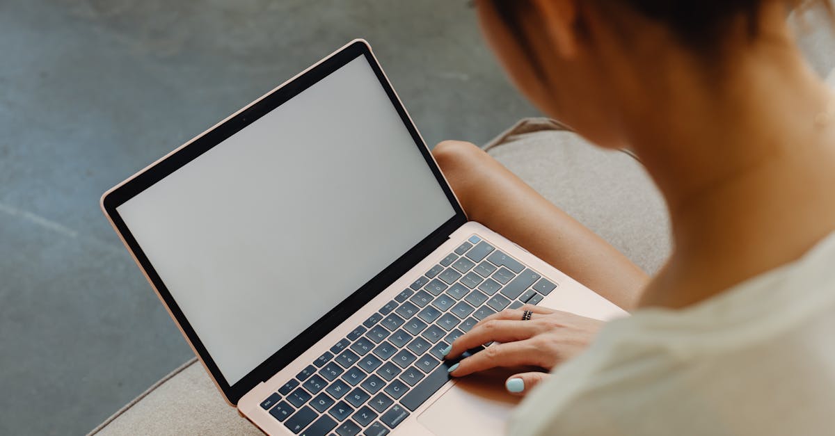 descubre las causas y tratamientos para los espasmos cervicales. aprende a manejar el dolor y mejorar tu movilidad con nuestros consejos prácticos.