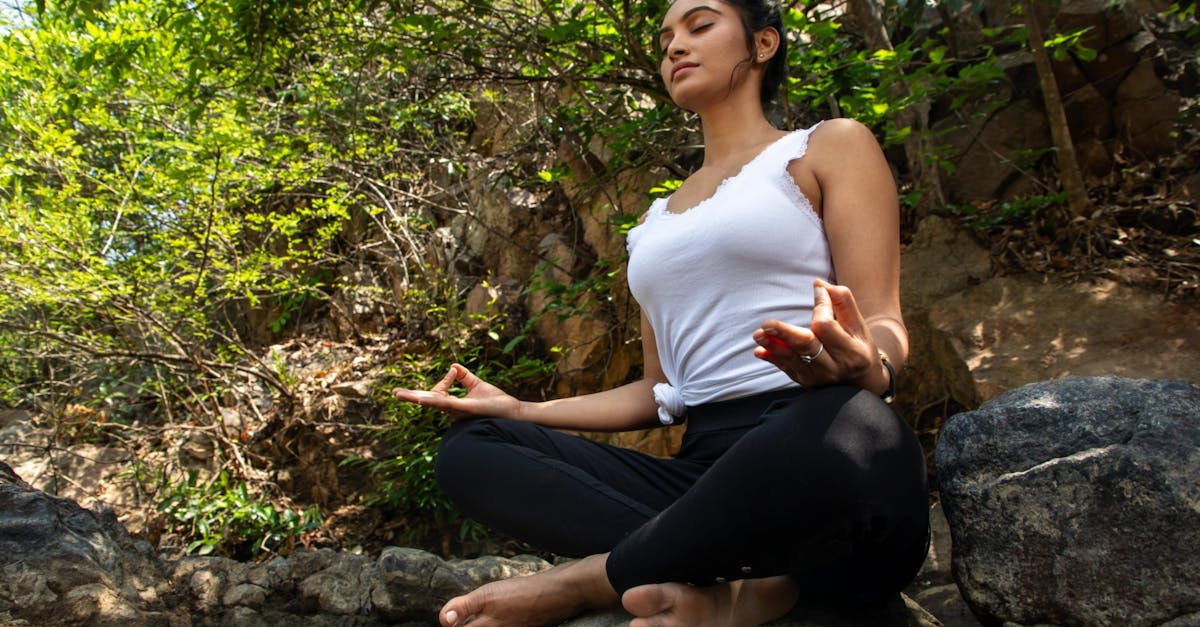 descubre la importancia de una buena postura para tu salud y bienestar. aprende consejos prácticos y ejercicios para mantener una postura adecuada en tu vida diaria.