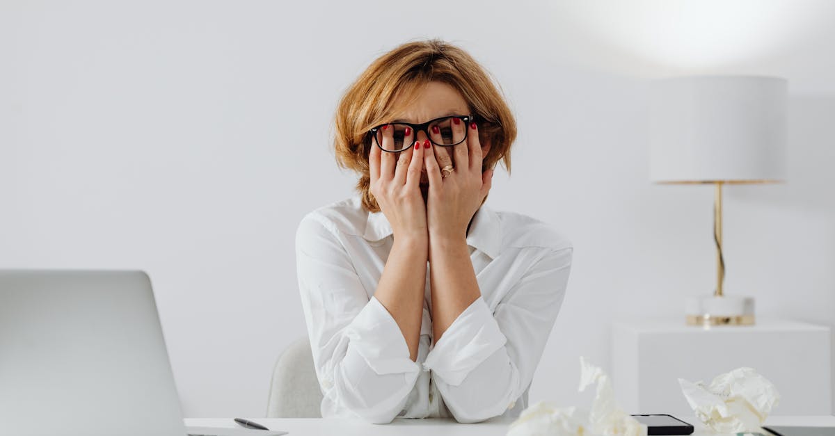 descubre técnicas efectivas de gestión del estrés para mejorar tu bienestar personal y profesional. aprende a manejar la presión y a encontrar la paz interior.