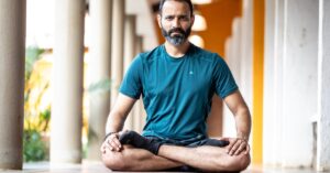 descubre métodos efectivos para aliviar el estrés y recuperar tu tranquilidad. aprende técnicas de relajación, ejercicios de respiración y consejos prácticos para una vida más equilibrada y serena.
