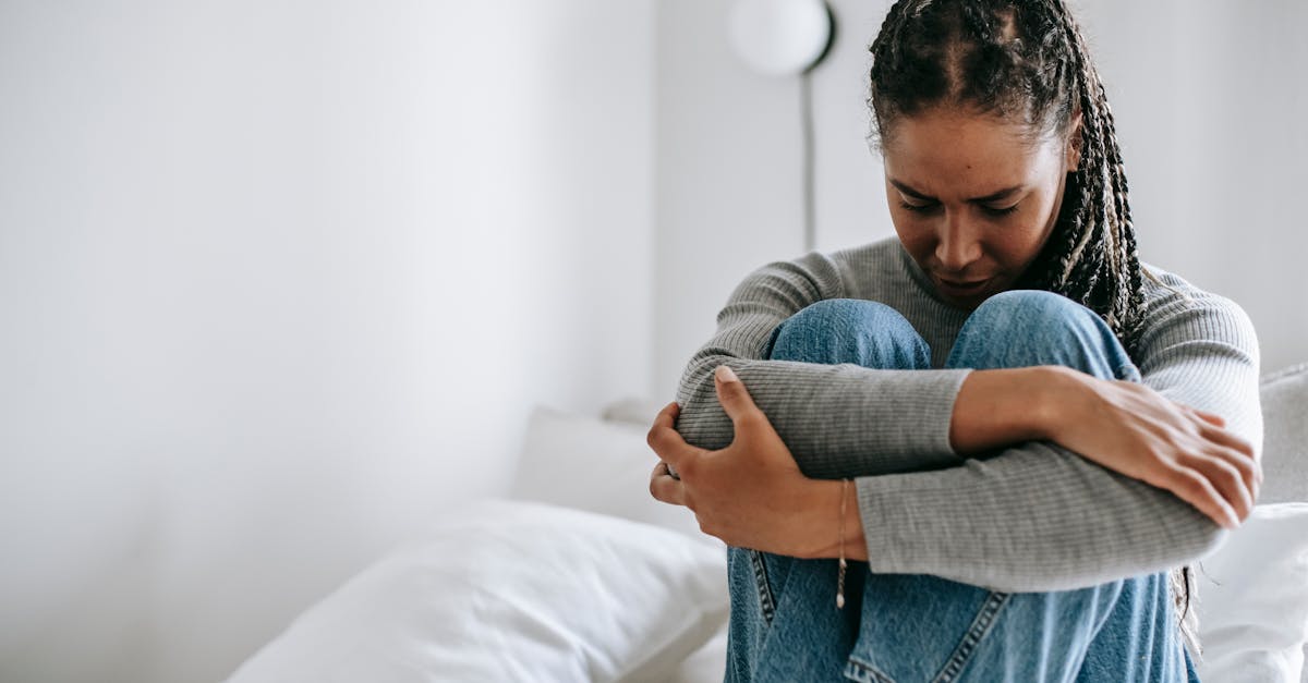 descubre las causas y tratamientos del dolor torácico. aprende a identificar los síntomas y cuándo buscar atención médica para asegurar tu salud cardiovascular y bienestar general.
