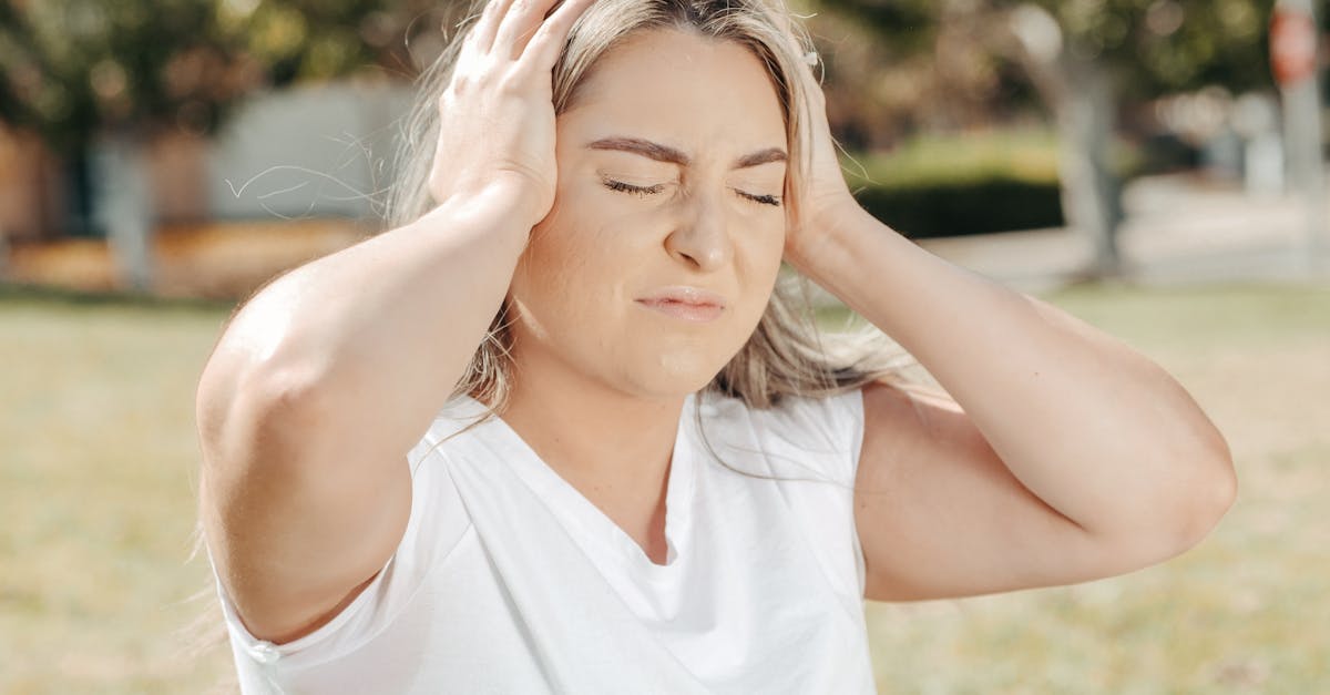 descubre todo sobre las migrañas vestibulares: causas, síntomas y tratamientos. aprende a manejar esta afección que afecta el equilibrio y la calidad de vida.