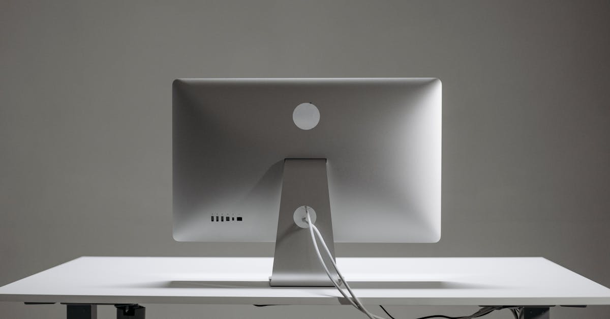descubre cómo la ergonomía mejora la productividad y el bienestar en el trabajo, adaptando espacios y herramientas para maximizar la comodidad y la eficiencia.