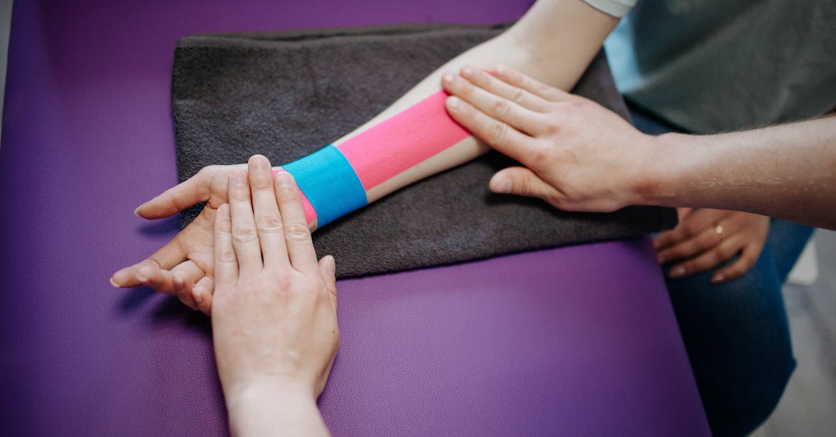 recuperación de lesiones en la cabeza: descubre los pasos esenciales para una rehabilitación efectiva y cómo cuidar tu salud cerebral para una mejor calidad de vida.
