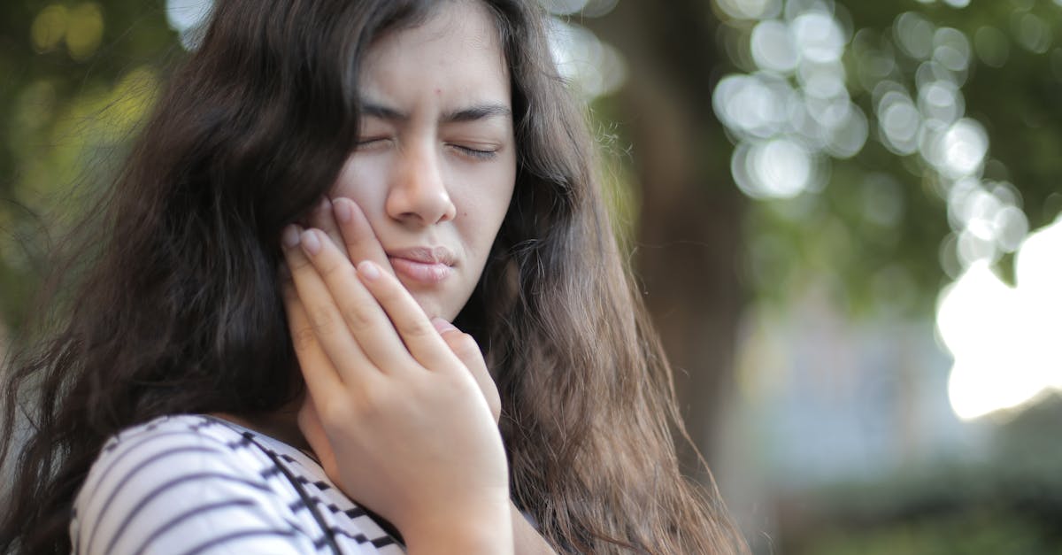 la enfermedad de menière es un trastorno del oído interno que causa episodios de vértigo, pérdida de audición y tinnitus. descubre las causas, síntomas y opciones de tratamiento para mejorar tu calidad de vida si sufres esta afección.