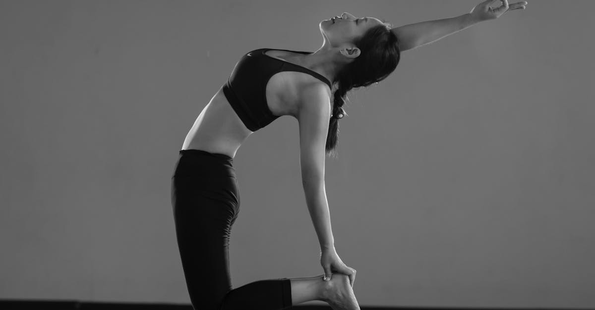 descubre la importancia de la postura en tu salud y bienestar. aprende consejos prácticos para mejorar tu postura y prevenir dolores musculares en tu vida diaria.