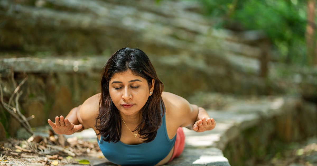 descubre la importancia de la postura en tu vida diaria. aprende cómo mejorar tu postura para prevenir dolores y optimizar tu salud y bienestar.