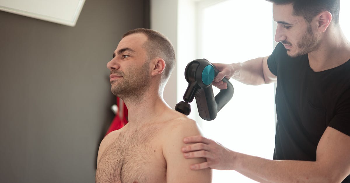 ¿sufres de dolor de hombro? descubre las causas comunes, los tratamientos efectivos y consejos para aliviar el malestar. no dejes que el dolor limite tus actividades diarias.