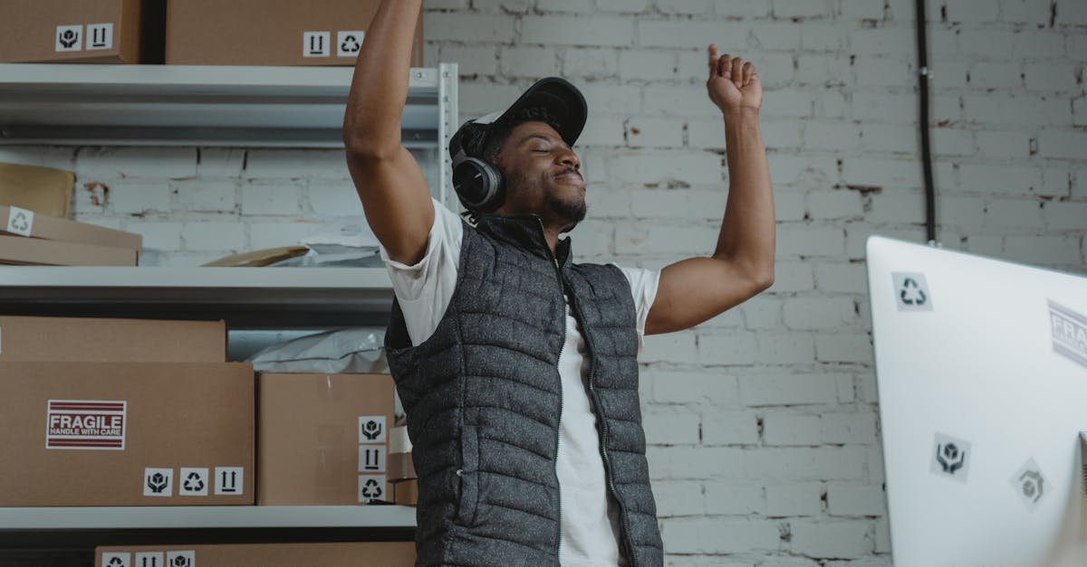 descubre los beneficios de las mesas de pie, perfectas para mejorar tu postura y aumentar la productividad. optimiza tu espacio de trabajo y disfruta de un estilo de vida más saludable con un escritorio que se adapta a tus necesidades.