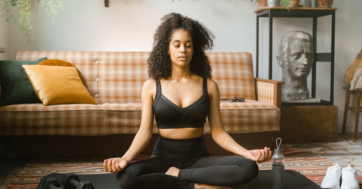 descubre las mejores técnicas para aliviar el estrés y mejorar tu bienestar. desde ejercicios de respiración hasta prácticas de meditación, encuentra la paz que necesitas en tu día a día.